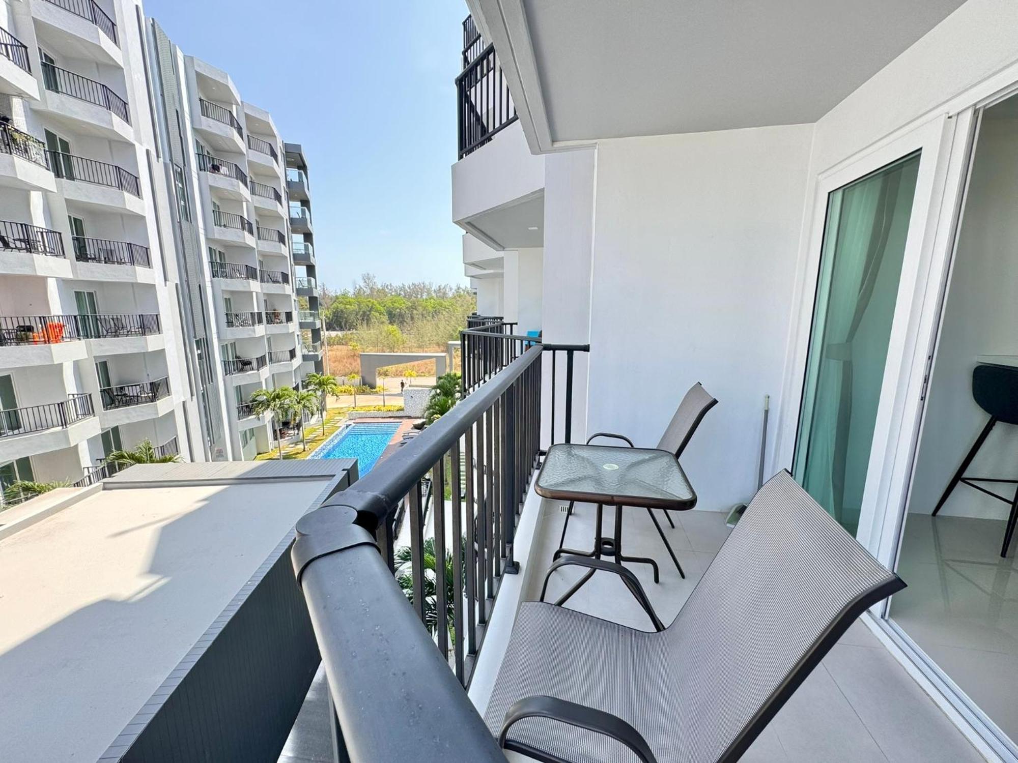 Mantra Beach Condominium Suite - Mae Phim Banthafat Kültér fotó